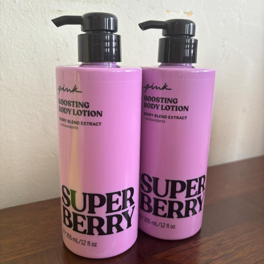 PINK Victoria's Secret Super Berry Boosting 2 Body lotion